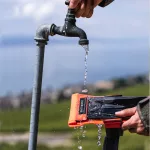 Husă impermeabilă portocalie pentru telefon – Zulupack® Phone Pocket – IP68 până la 3 m